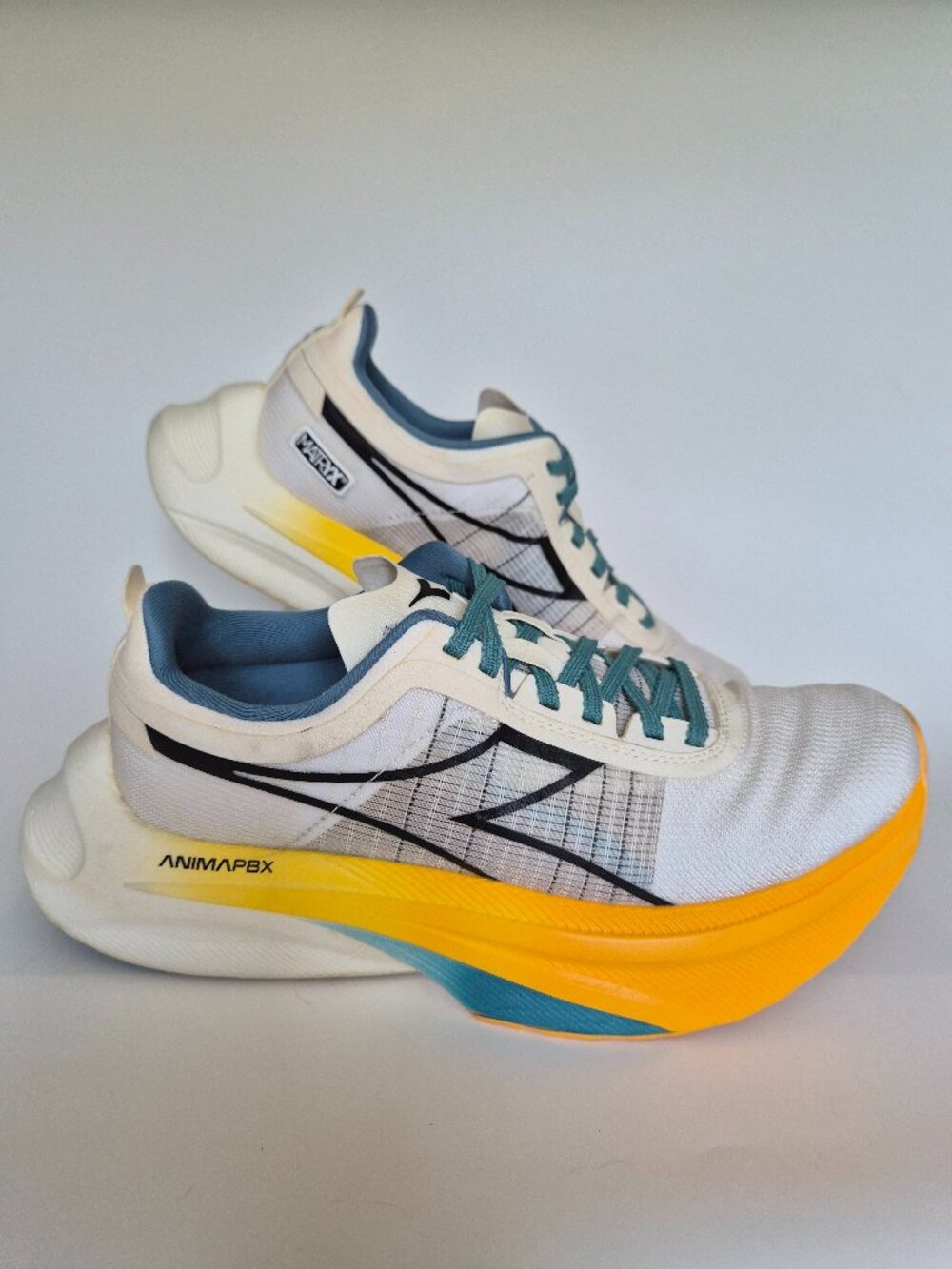 Diadora Gara Carbon - Women - Size 7.5